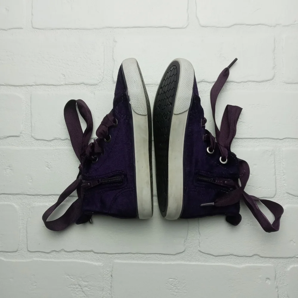 Cat & Jack girls size 8 dark purple velour uppers hi-top ribbon tie lace shoes